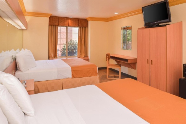 H3 Inn & Suites - LAX Airport - Los Angeles Main image